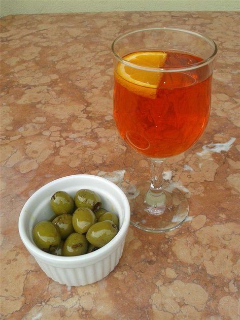 Spritz and Olives